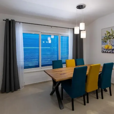 فيلة Olea By Guide بلاتشي