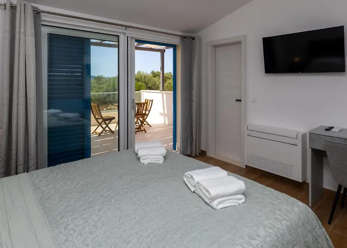 Olea By Guide * Blace