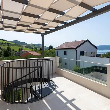 Olea By Guide Blace