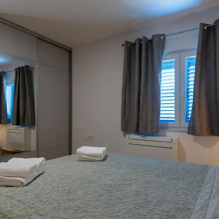 Villa Olea By Guide *